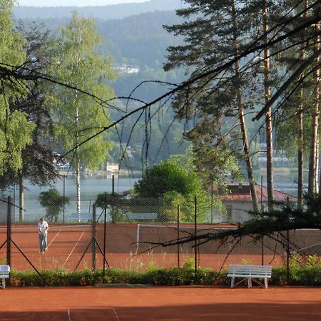 Tennis & Yacht Hotel Velden Velden am Worthersee Bagian luar foto