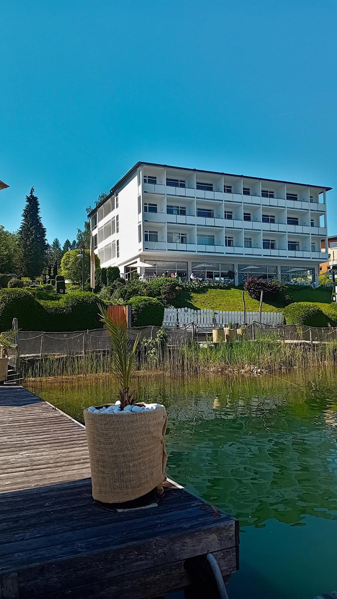 Tennis & Yacht Hotel Velden Velden am Worthersee Bagian luar foto