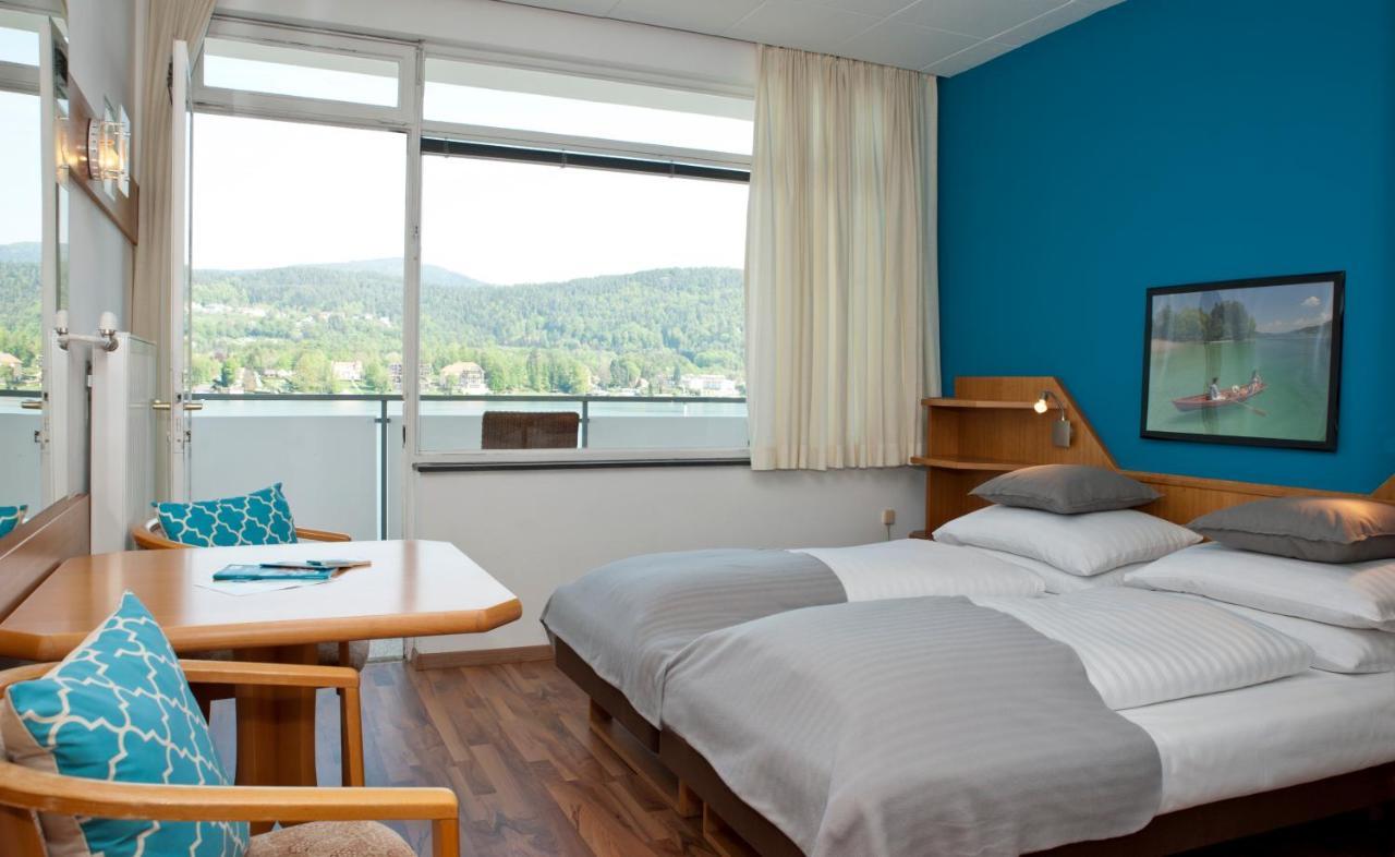 Tennis & Yacht Hotel Velden Velden am Worthersee Bagian luar foto